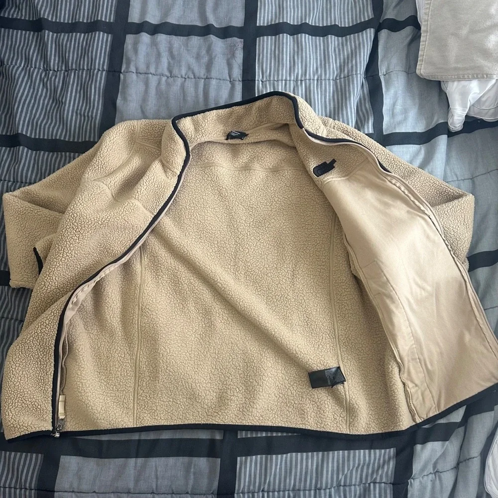 The North Face Men's Beige Full Zip Collared Mid-Length Fleece Jacket Large
